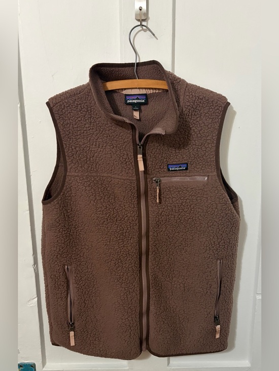 Patagonia Jackets & Blazers - Patagonia Women's Retro Pile Fleece Vest Beech Brown